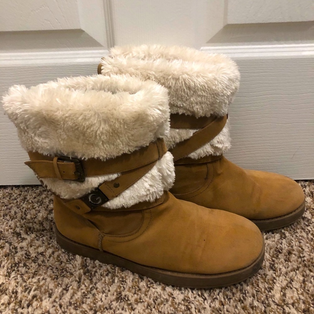 Guess fur boots